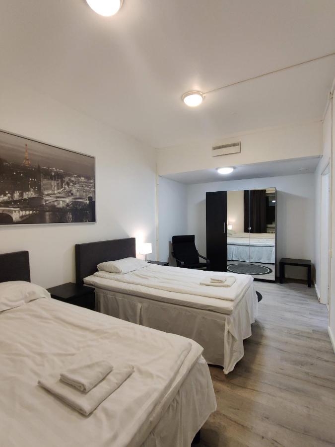 Alexi Apartments - Newly Renovated Apt In The Heart Of The City Near To Railway Station And Nokia Arena Tampere Buitenkant foto